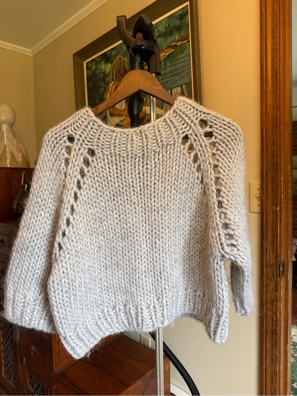 Wool Cozy Chunky Knit Women's Sweater - Light Gray